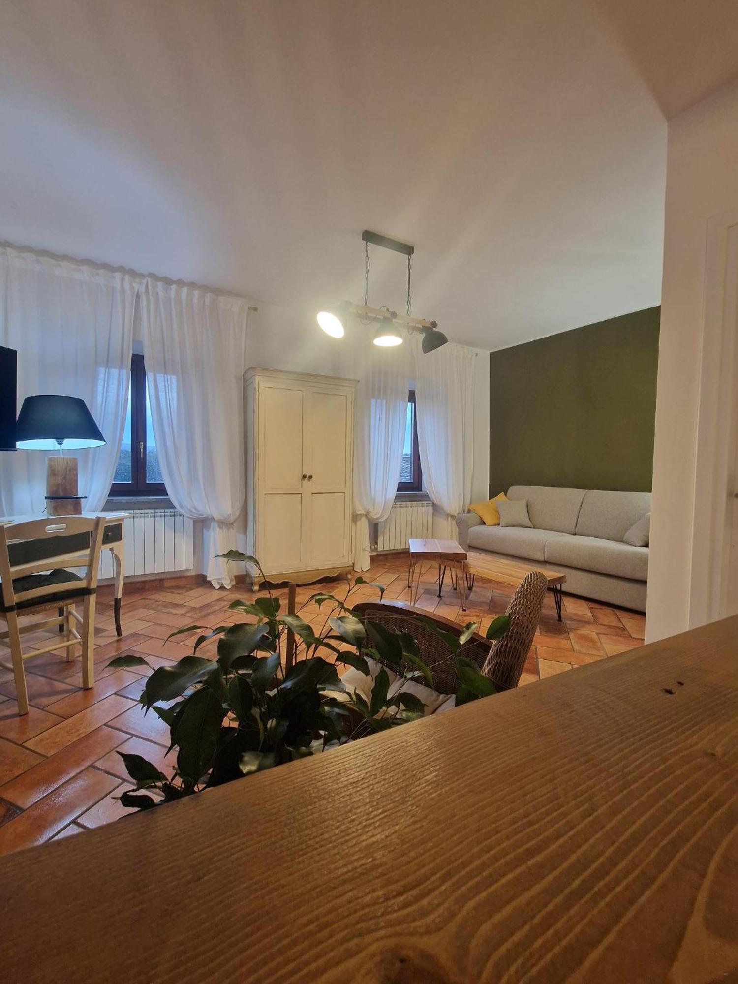 Piazza Duomo Casa Vacanze Сутри Екстериор снимка