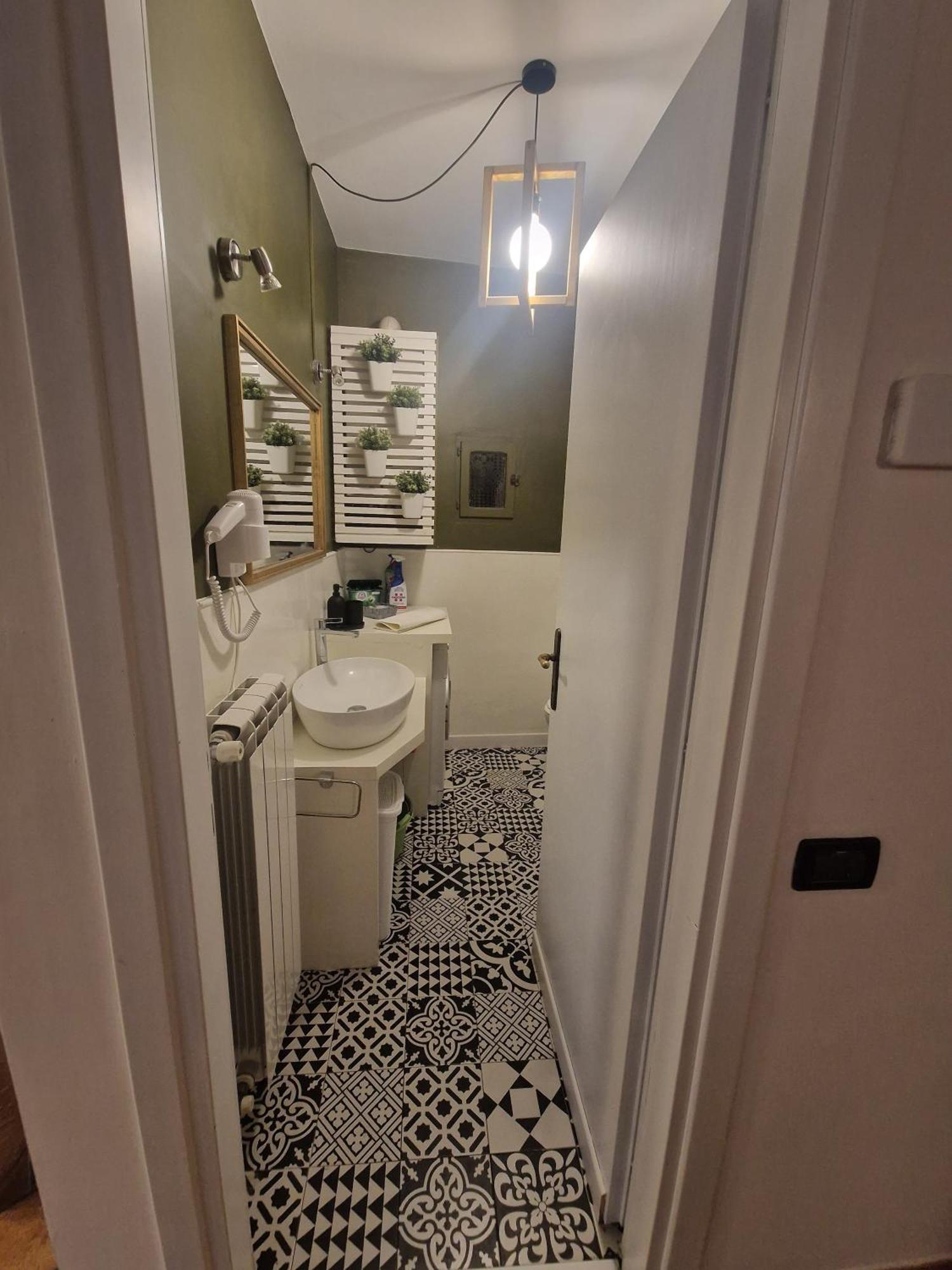 Piazza Duomo Casa Vacanze Сутри Екстериор снимка